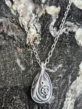 LYRIC Sterling Silver Diamond Accent Flower Pendant Necklace 16"